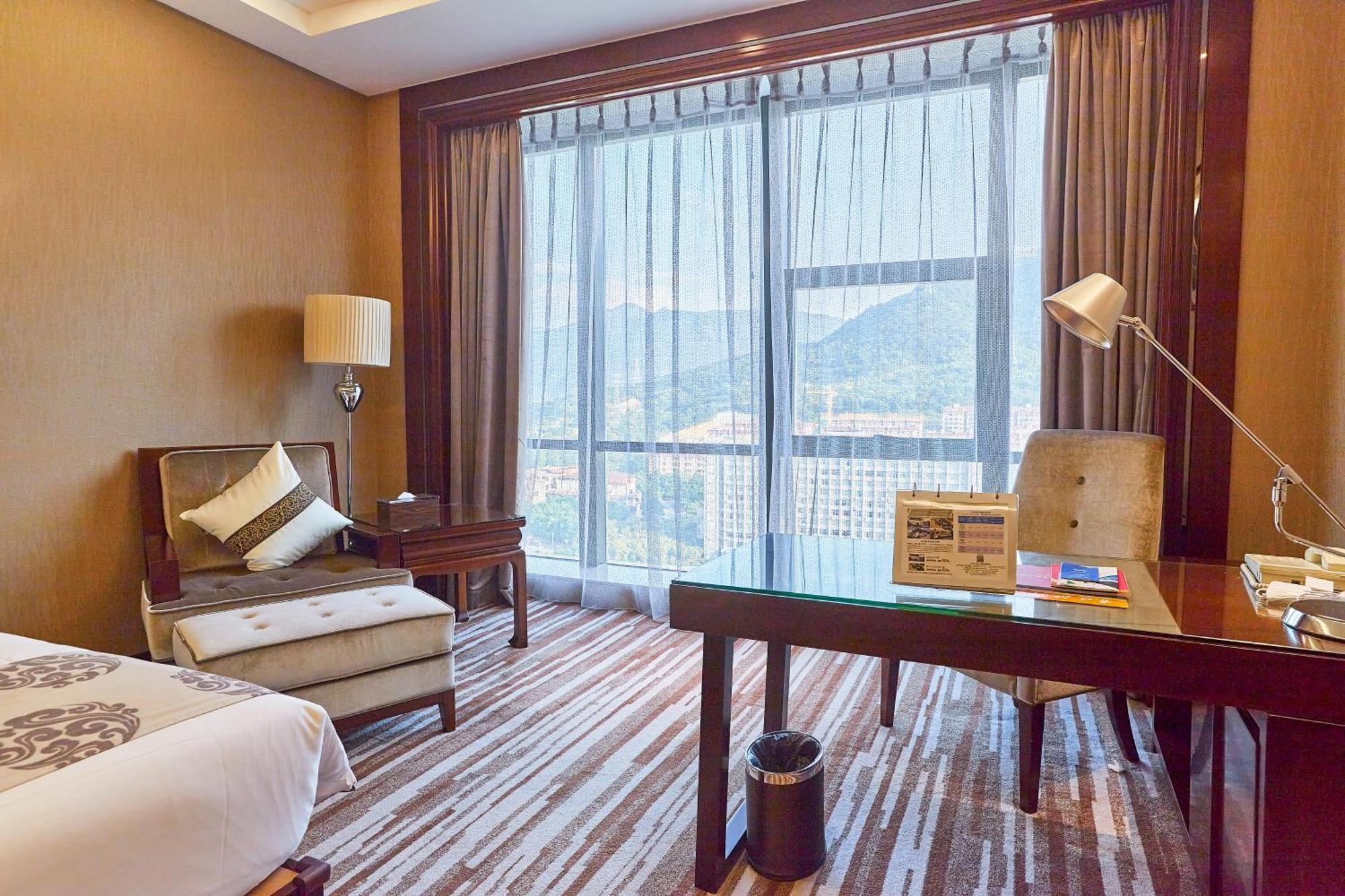 Wyndham Grand Plaza Royale Chenzhou Hotel Exterior photo