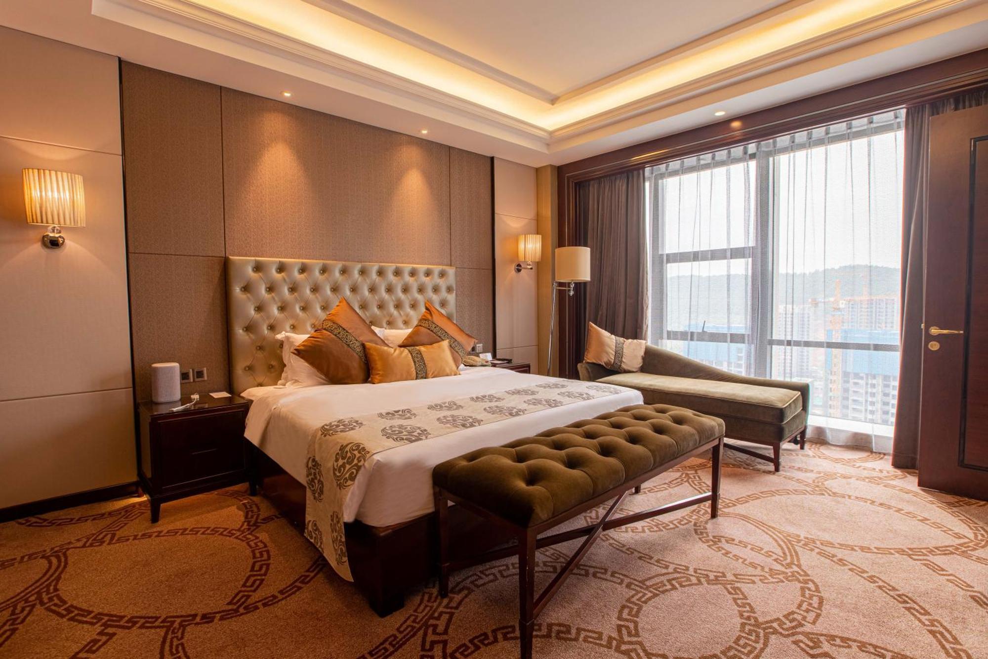 Wyndham Grand Plaza Royale Chenzhou Hotel Exterior photo